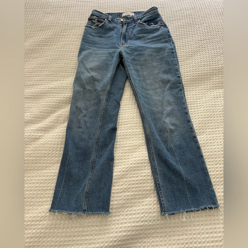 Abercrombie Curve Love Ankle Straight Jeans